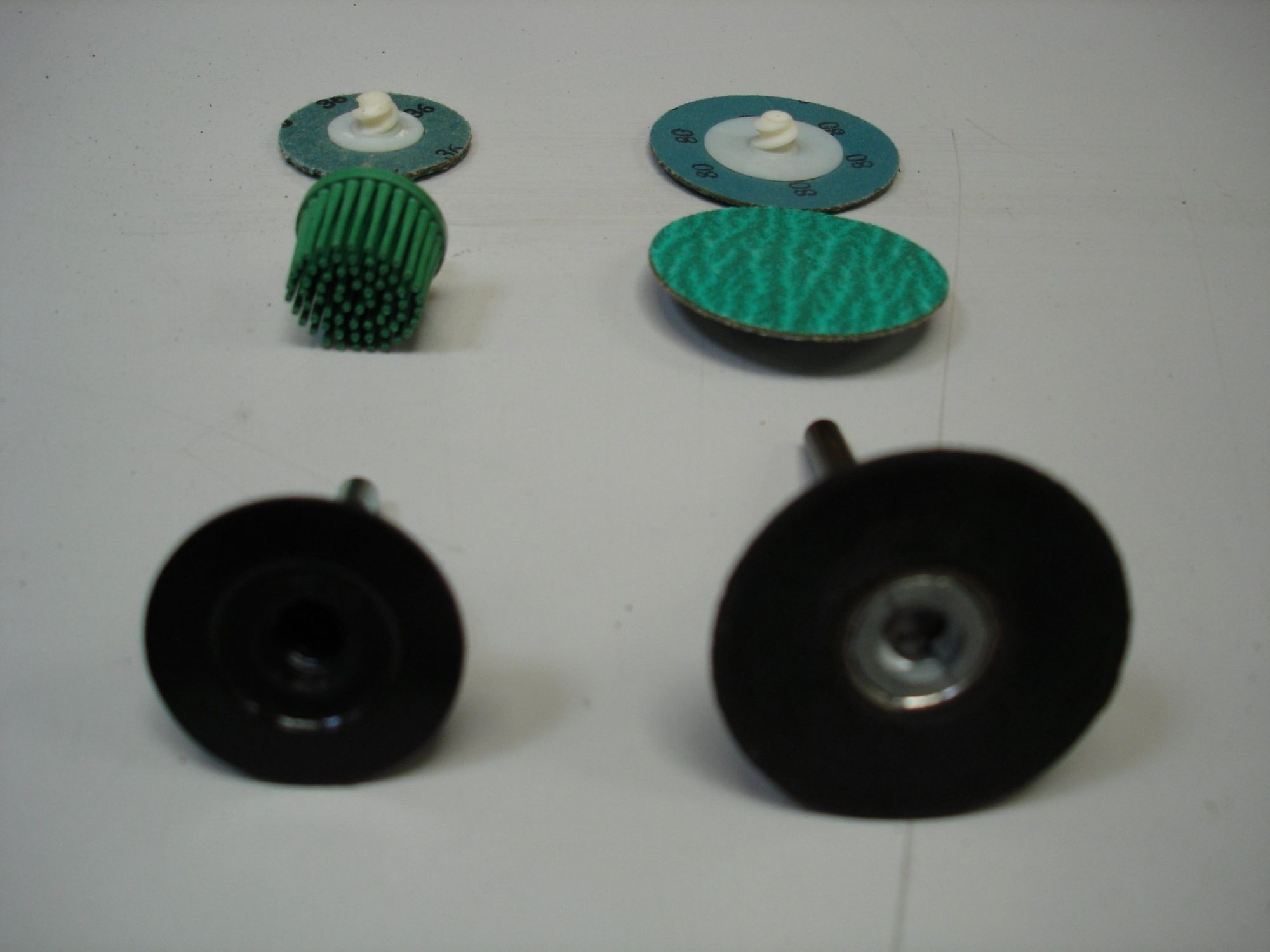 Meule sur tige cylindrique Ø 10 x 20 mm : Disques-Meules-Abrasifs SEA -  Promeca